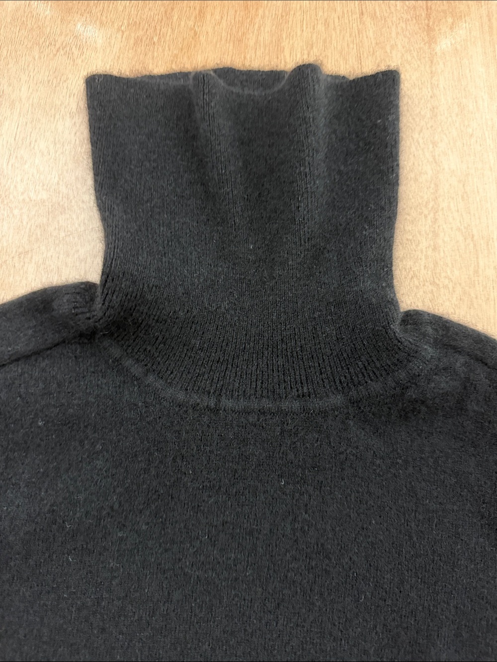 Quince Women's Black Turtleneck Mongolian Cashmere Sweater - Picture 6 of 9